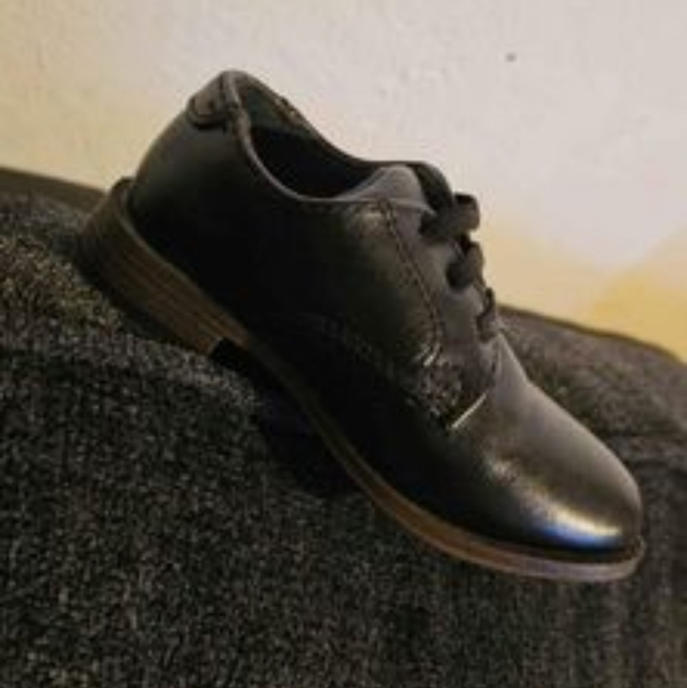 Boys black dress shoes